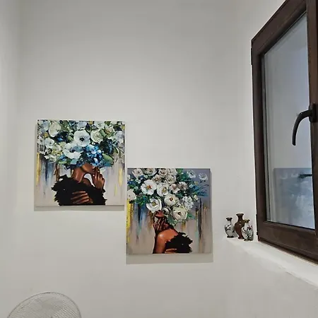 Corte Apartment *